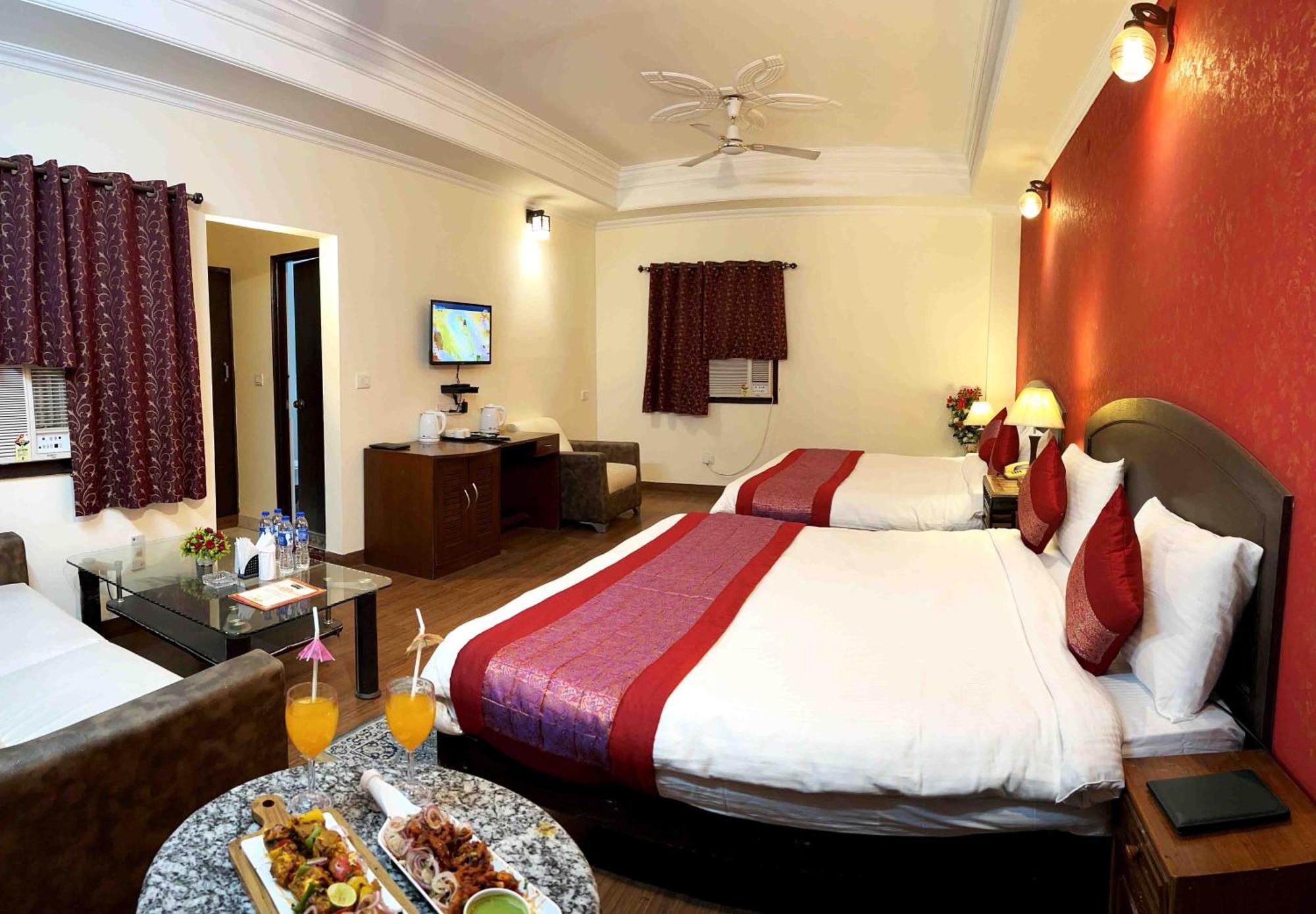 Airport Hotel The Grand Shoba 뉴델리 외부 사진